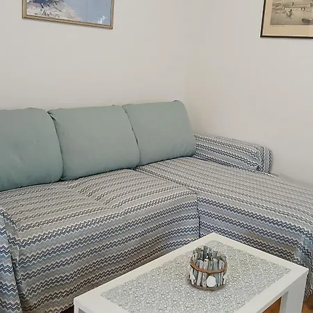 Tihana-ground Floor With Large Terrace Διαμέρισμα *